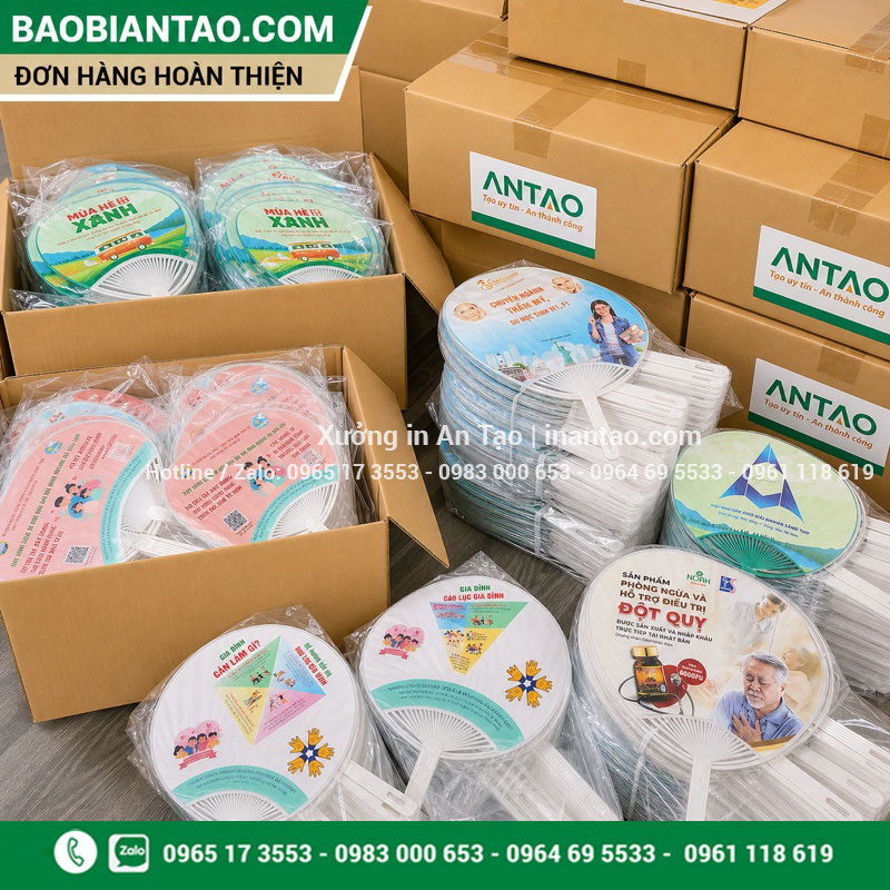 Đơn quạt nhựa quảng cáo đã hoàn thiện Đóng gói quạt nhựa quảng cáo hoàn thiện sẵn sàng giao hàng